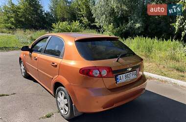 Хэтчбек Chevrolet Lacetti 2008 в Киеве