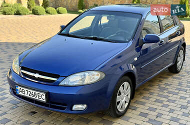 Хэтчбек Chevrolet Lacetti 2006 в Могилев-Подольске