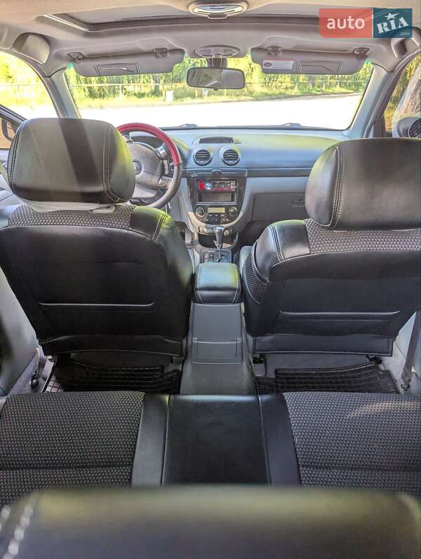 Хэтчбек Chevrolet Lacetti 2009 в Ровно