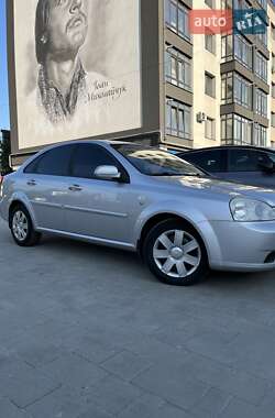 Седан Chevrolet Lacetti 2011 в Івано-Франківську