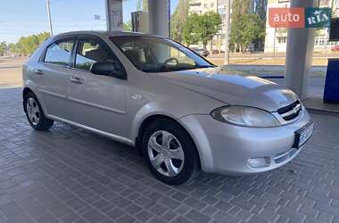 Хетчбек Chevrolet Lacetti 2005 в Миколаєві