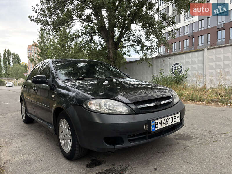 Хэтчбек Chevrolet Lacetti 2006 в Киеве