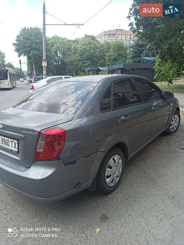 Седан Chevrolet Lacetti 2011 в Кривому Розі
