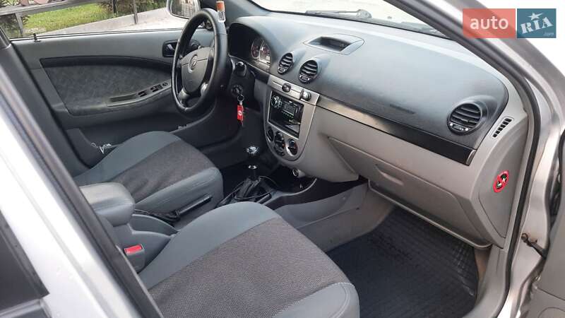Хэтчбек Chevrolet Lacetti 2004 в Гнивани фото 20 Хэтчбек Chevrolet Lacetti 2004 в Гнивани