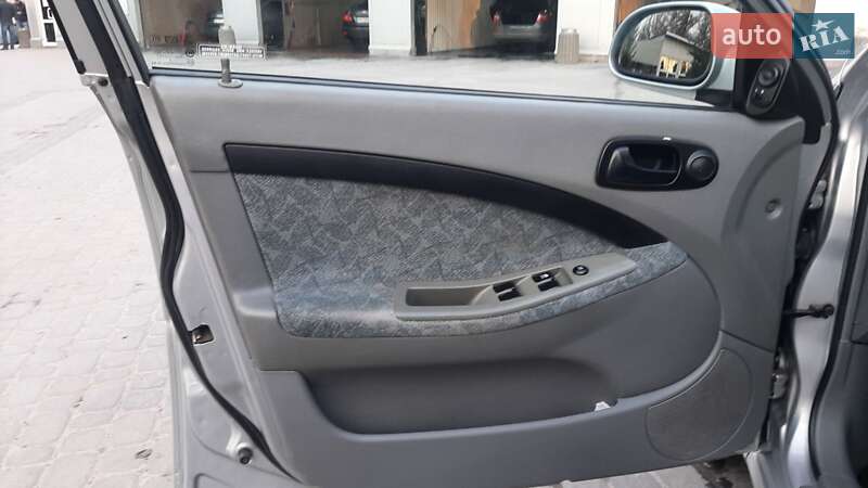 Хэтчбек Chevrolet Lacetti 2004 в Гнивани фото 31 Хэтчбек Chevrolet Lacetti 2004 в Гнивани