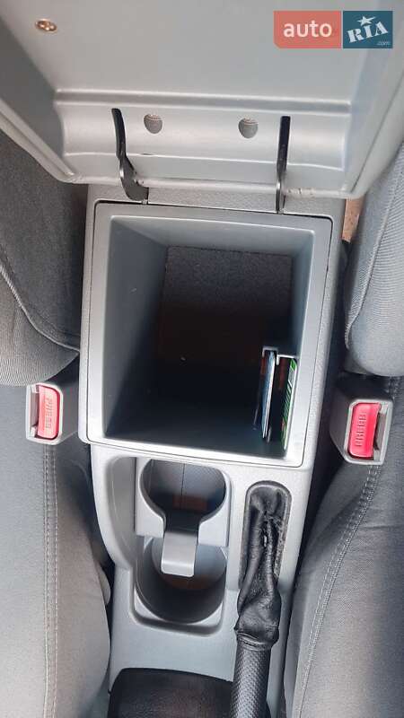 Хэтчбек Chevrolet Lacetti 2004 в Гнивани фото 36 Хэтчбек Chevrolet Lacetti 2004 в Гнивани