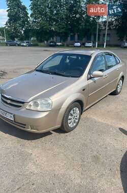 Седан Chevrolet Lacetti 2010 в Полтаві