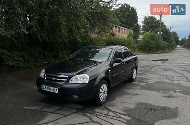 Седан Chevrolet Lacetti 2010 в Киеве