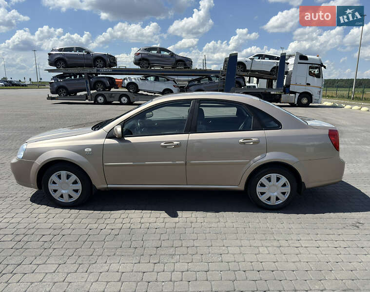 Седан Chevrolet Lacetti 2008 в Радивилове
