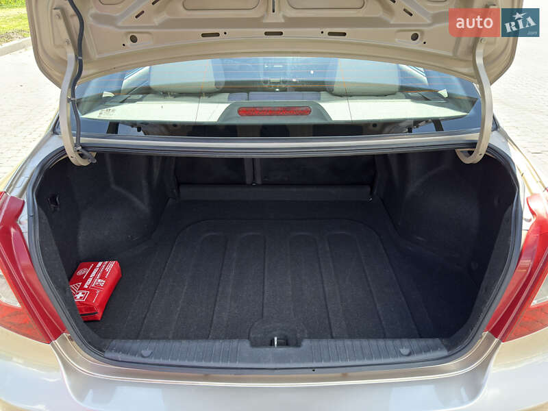 Седан Chevrolet Lacetti 2008 в Радивилове
