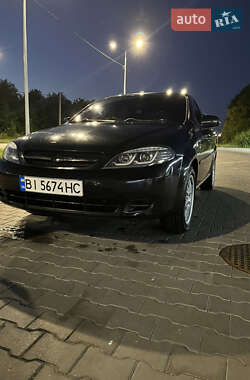 Хэтчбек Chevrolet Lacetti 2006 в Полтаве