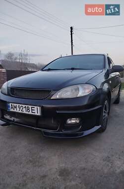 Хэтчбек Chevrolet Lacetti 2007 в Коростене