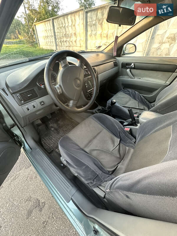 Седан Chevrolet Lacetti 2005 в Бучі