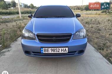 Седан Chevrolet Lacetti 2005 в Вознесенске