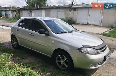 Хэтчбек Chevrolet Lacetti 2006 в Харькове