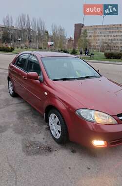 Хэтчбек Chevrolet Lacetti 2008 в Кривом Роге