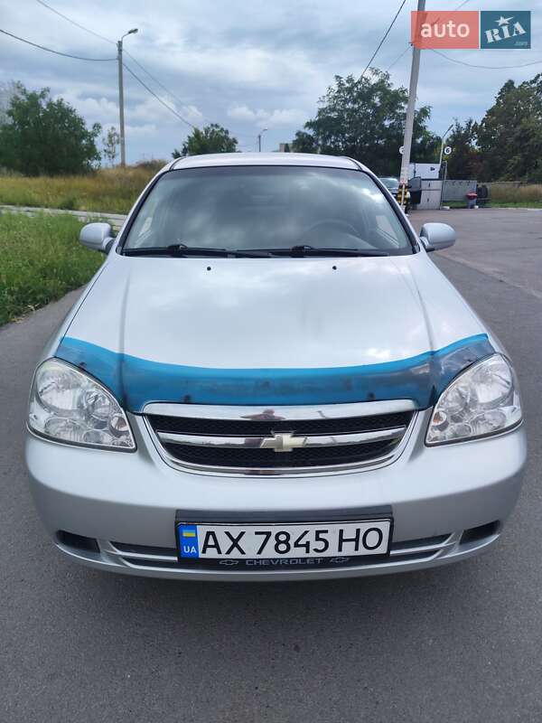 Chevrolet Lacetti 2012