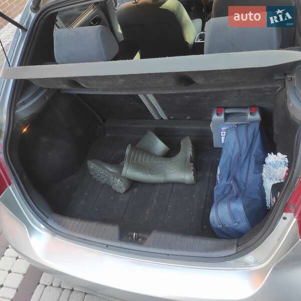 Хетчбек Chevrolet Lacetti 2008 в Києві