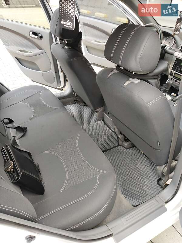 Универсал Chevrolet Lacetti 2004 в Ужгороде фото 8 Универсал Chevrolet Lacetti 2004 в Ужгороде