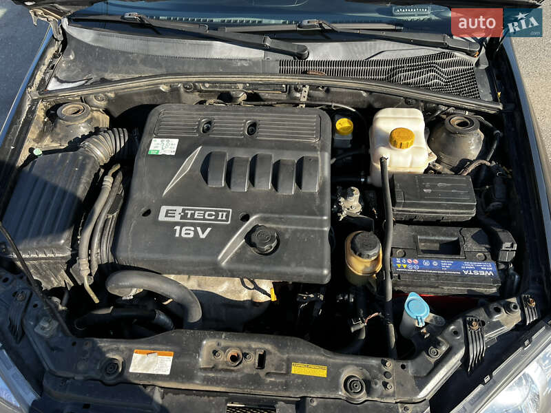 Хэтчбек Chevrolet Lacetti 2008 в Буче