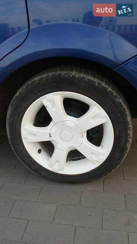 Седан Chevrolet Lacetti 2006 в Сумах