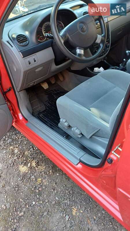 Хетчбек Chevrolet Lacetti 2006 в Хмельницькому фото 13 Хетчбек Chevrolet Lacetti 2006 в Хмельницькому