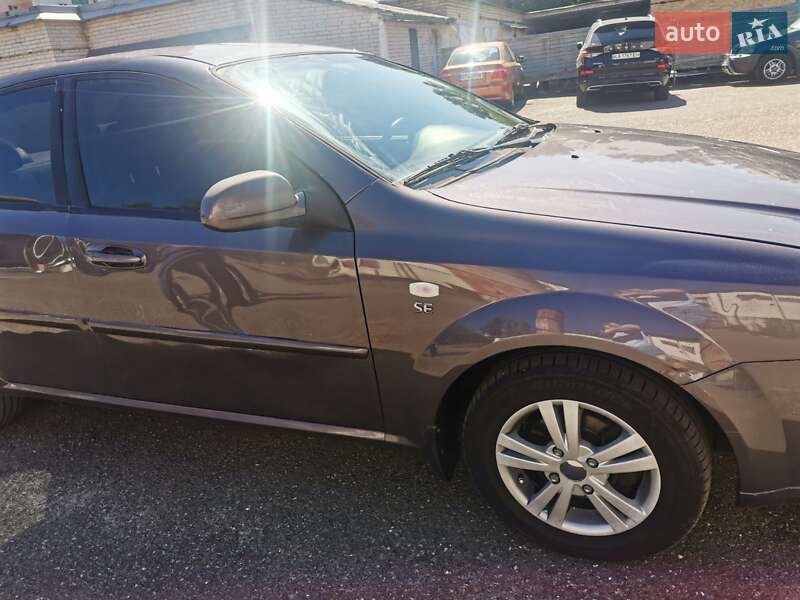 Chevrolet Lacetti 2012