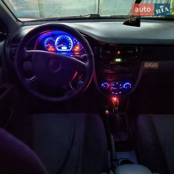 Седан Chevrolet Lacetti 2005 в Запорожье фото 13 Седан Chevrolet Lacetti 2005 в Запорожье