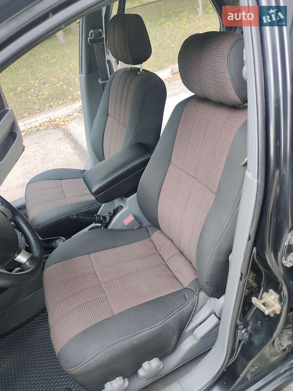 Седан Chevrolet Lacetti 2006 в Дніпрі фото 25 Седан Chevrolet Lacetti 2006 в Дніпрі