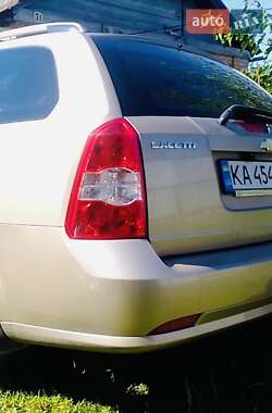 Універсал Chevrolet Lacetti 2006 в Ромнах