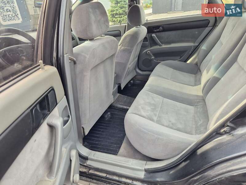 Седан Chevrolet Lacetti 2006 в Виннице