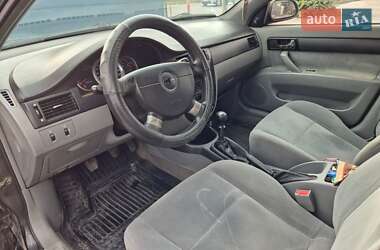 Седан Chevrolet Lacetti 2006 в  фото 3 Седан Chevrolet Lacetti 2006 в