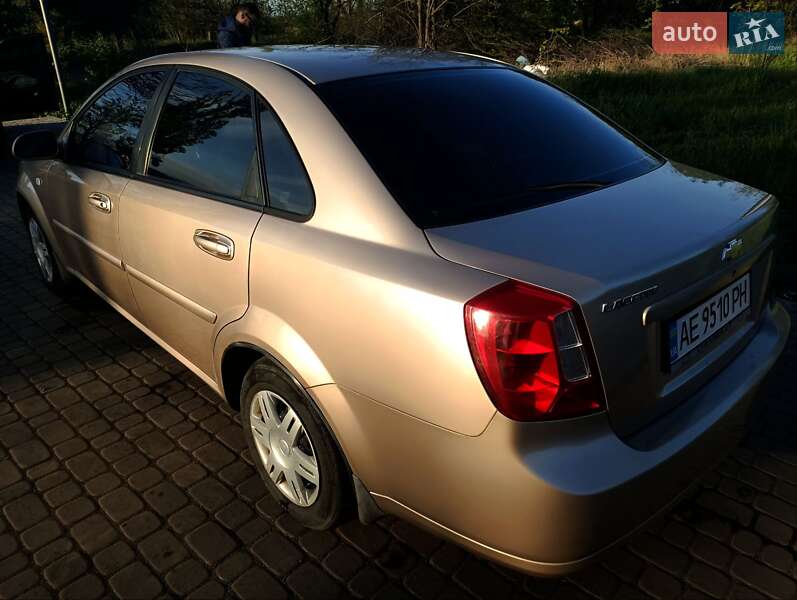 Седан Chevrolet Lacetti 2006 в Першотравенську