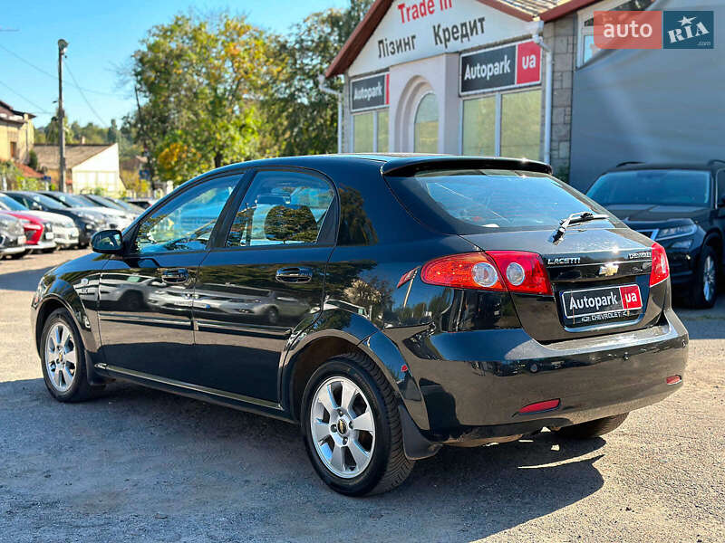 Хетчбек Chevrolet Lacetti 2008 в Вінниці
