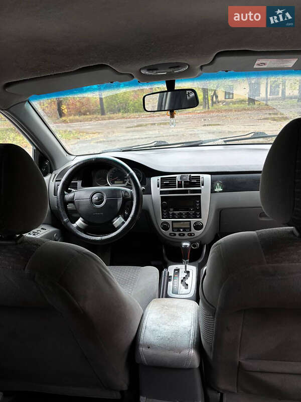 Седан Chevrolet Lacetti 2004 в Києві