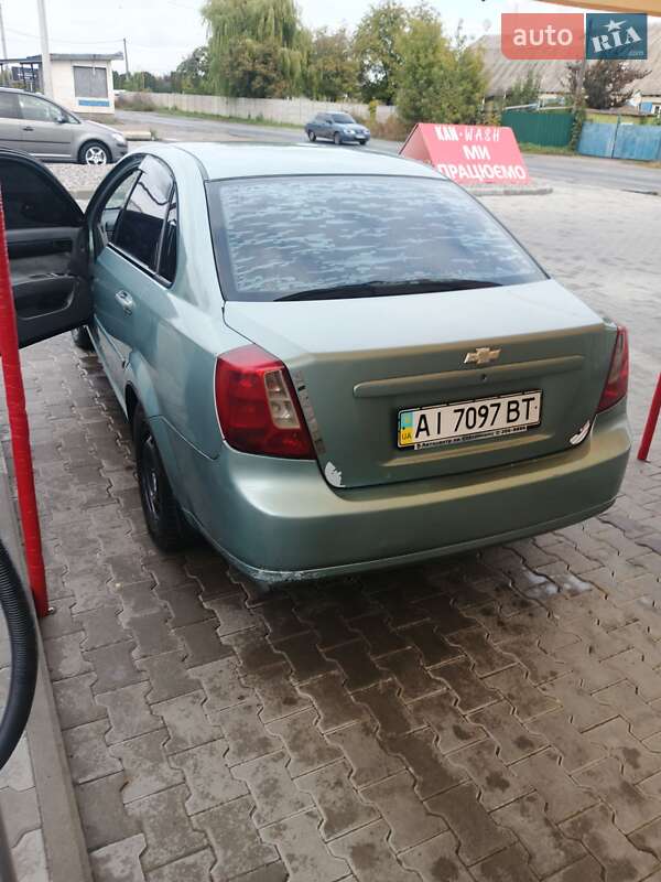 Седан Chevrolet Lacetti 2005 в Киеве