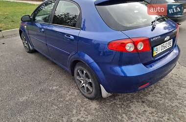 Хэтчбек Chevrolet Lacetti 2008 в Гадяче