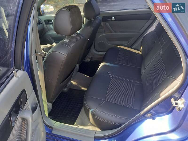 Седан Chevrolet Lacetti 2008 в Харкові