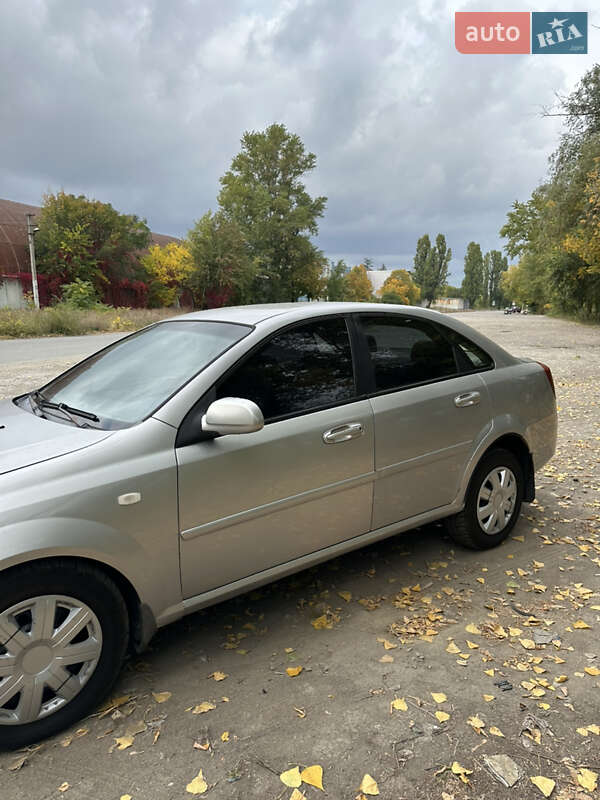 Седан Chevrolet Lacetti 2006 в Днепре