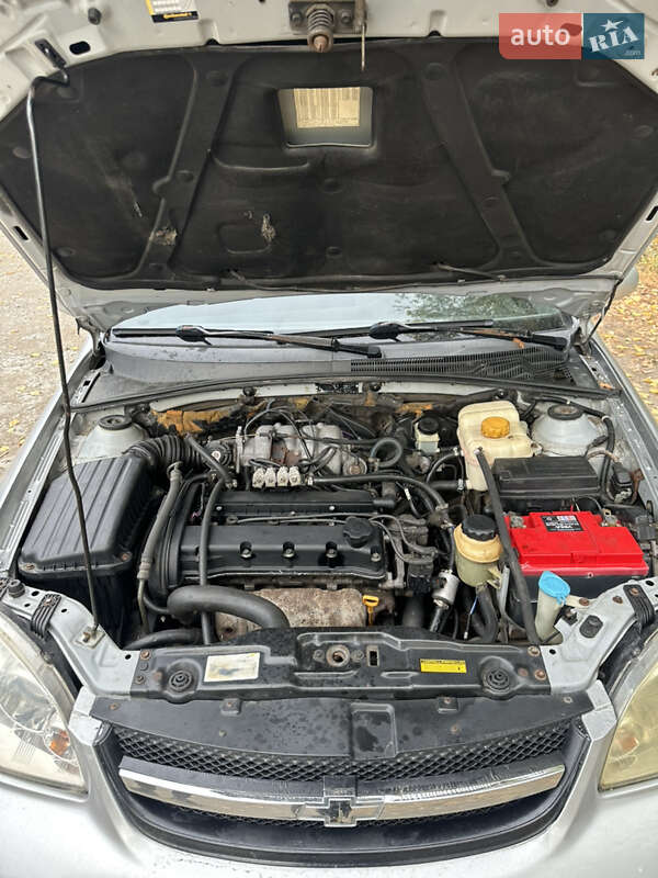 Седан Chevrolet Lacetti 2006 в Днепре