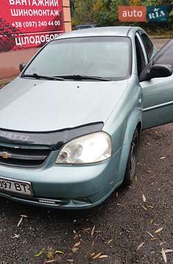 Седан Chevrolet Lacetti 2005 в  фото 4 Седан Chevrolet Lacetti 2005 в