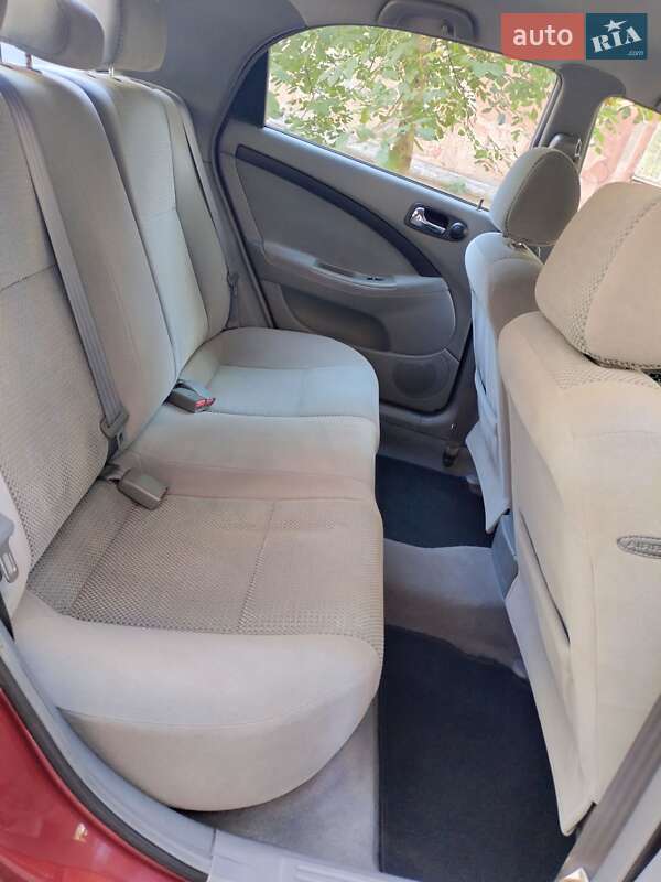 Хэтчбек Chevrolet Lacetti 2008 в Кривом Роге