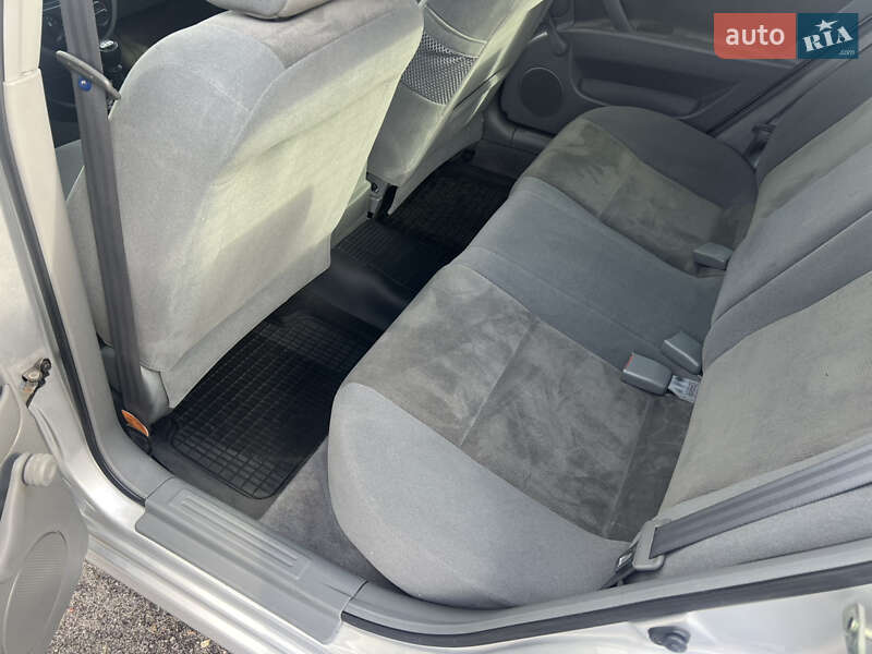 Седан Chevrolet Lacetti 2012 в Києві
