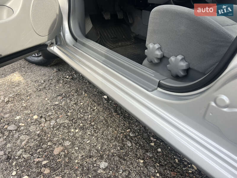 Седан Chevrolet Lacetti 2012 в Києві