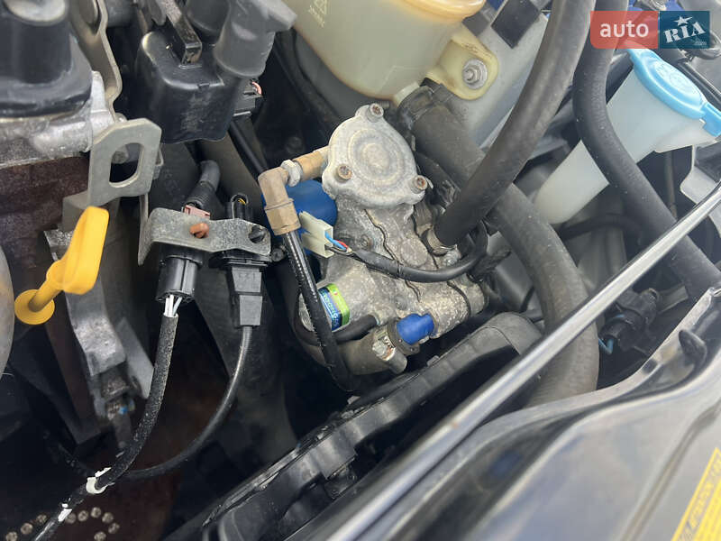 Седан Chevrolet Lacetti 2012 в Києві
