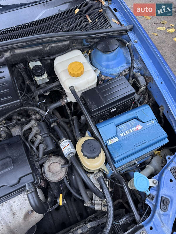 Седан Chevrolet Lacetti 2005 в Чернігові