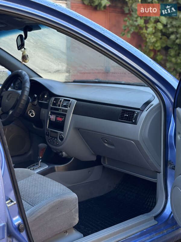 Седан Chevrolet Lacetti 2005 в Чернігові