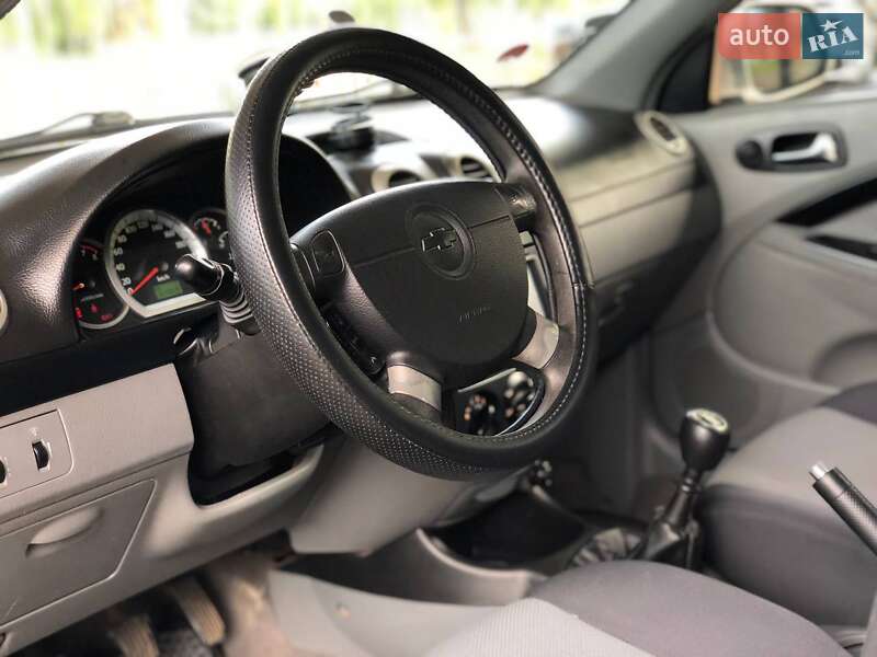 Універсал Chevrolet Lacetti 2010 в Львові