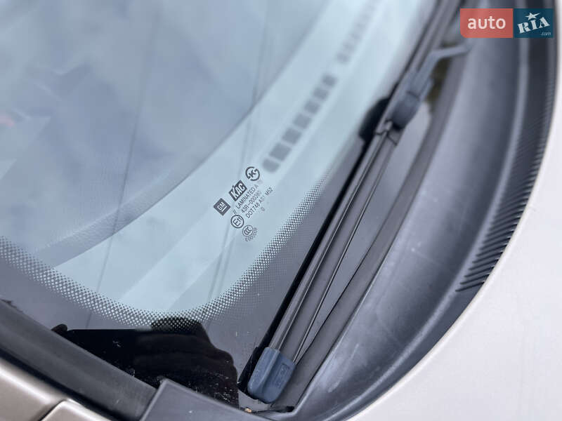 Седан Chevrolet Lacetti 2010 в Хмельницькому