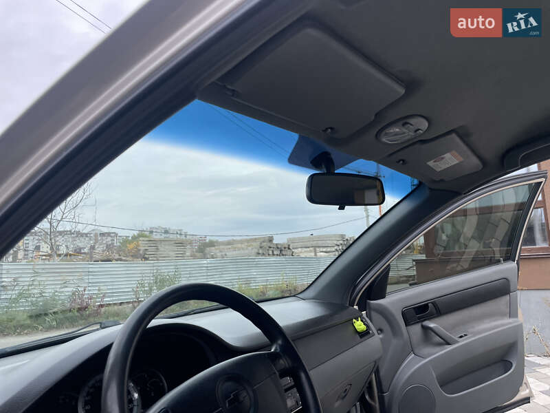 Седан Chevrolet Lacetti 2010 в Хмельницькому